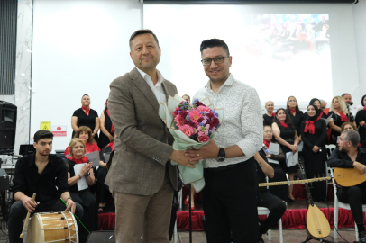 Çiftlikköy’de türkü şöleni yaşandı