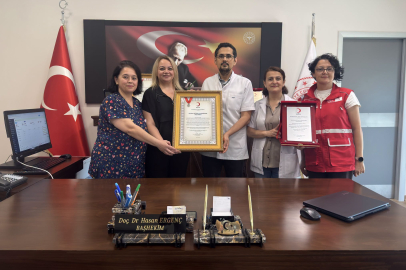 Kızılay’dan Yalova Eğitim ve Araştırma Hastanesi'ne gümüş madalya
