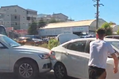 Yalova- İzmit yolunda zincirleme kaza