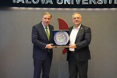 YÜ ve Bosna Üniversitesi arasında iş birliği