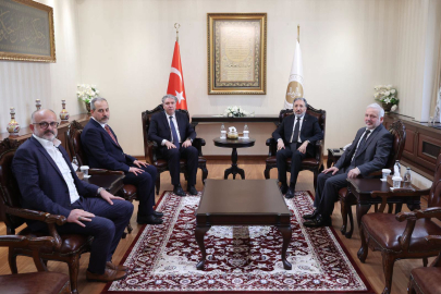 Rektör Bahçekapılı’dan Diyanet İşleri Başkanı Prof. Dr. Safi Arpaguş’a ziyaret