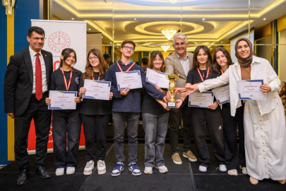 Bir Takım Okumlar Yarışmasında ödül heyecanı