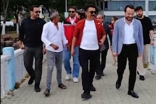 Çınarcık Kaymakamı Oğuzhan Atak, midye hasadına katıldı