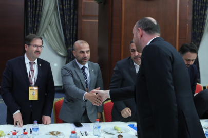 Güçlü, İl Başkanları Toplantısına katıldı