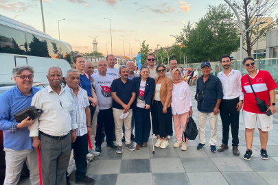 Yalova’dan Bayrak Mitingine yoğun destek