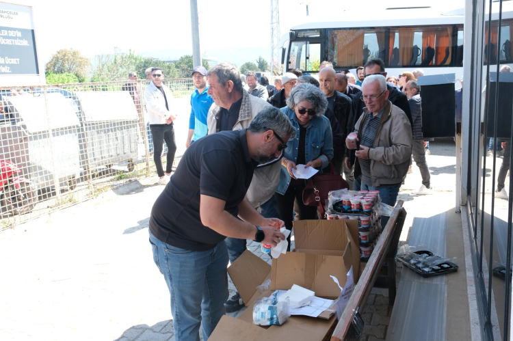 ciftlikkoy-de-sosyal-destekler-hiz-kesmiyor-4-1783085305-651-x750.jpeg