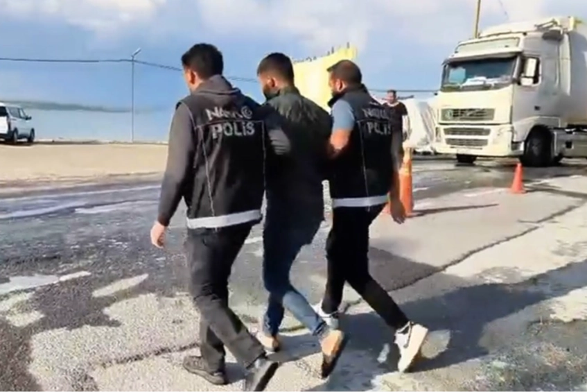 Yalova'da uyuşturucu çetesi çökertildi