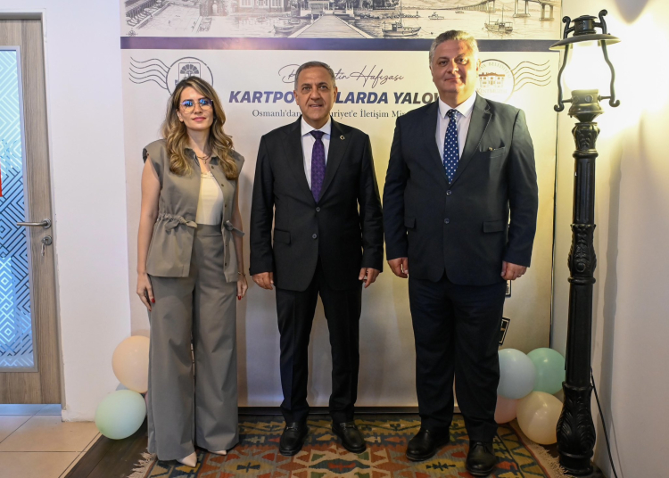 kentin-tarihine-isik-tutan-sergi-acildi-3-1784553374-613-x750.jpeg
