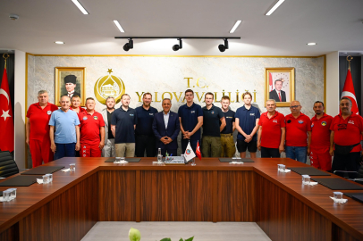 Alman arama kurtarma heyeti Vali Usta’yı ziyaret etti
