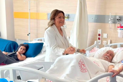 Şimşek, onkoloji hastalarını ziyaret etti
