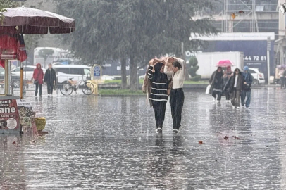 Yalova'da hafta sonuna dikkat! Sağanak yağış ve gök gürültüsü geliyor