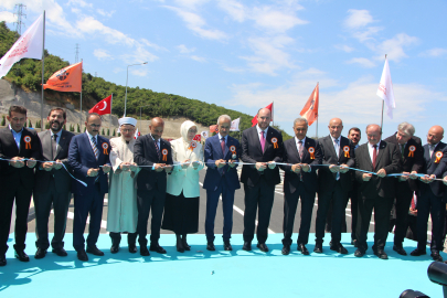 Yalova’ya 16 milyar liralık dev yatırım! Yalova- Armutlu Yolu görkemli törenle açıldı