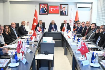 Bakan Uraloğlu Güney Çevre Yolu Şantiyesini inceledi