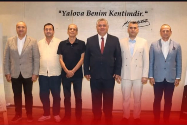 Yalova'daki 6 Belediye Başkanı Yeni Parti safına geçti