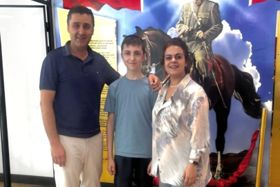 LGS'nin zirvesindeki üç başarılı öğrenci tercihini Uzmanlar Koleji Fen Lisesi'nden yana kullandı
