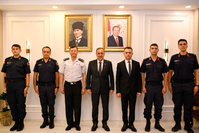 Yeni göreve başlayan komutanlardan Vali Usta’ya ziyaret