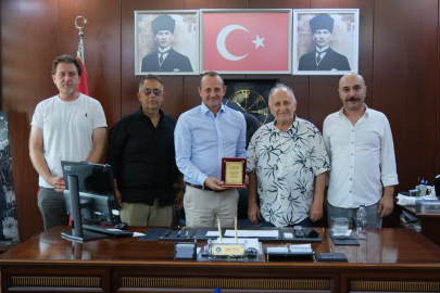 Yalova Rumeli Arnavut Kültürü Derneği’nden Başkan Yele’ye anlamlı ziyaret
