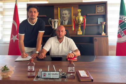 Yalovaspor'dan ardı ardına transfer hamleleri