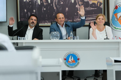 Çiftlikköy Belediye Meclisi’nde komisyon seçimleri yenilendi