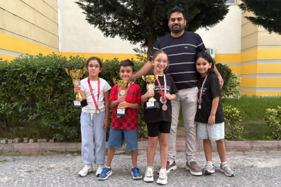 Uzmanlar Koleji satranç turnuvasına damga vurdu