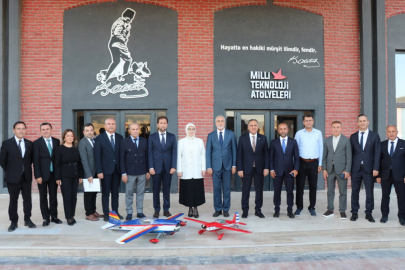 Bakan Işıkhan Yalova OSB’de Nitelikli İstihdam Merkezi’ni inceledi