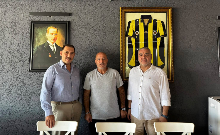 Yalova Fenerbahçeliler Derneği'nden 125 öğrenciye eğitim desteği