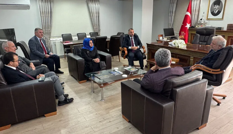 Yalova Eski İl Müftüsü Yılmaztürk Rize'de göreve başladı