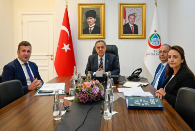 Vali Usta Vakıflar Toplantısına katıldı