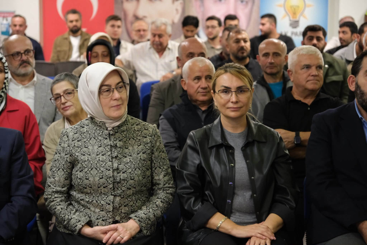 AK Parti Yalova İl Danışma Kurulu Toplantısı, İl Başkan Vekili Nusret Karaalioğlu başkanlığında geniş katılımla gerçekleştirildi. 