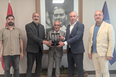 Yalova Belediyesi’nden Demiryürek ve Tutuğ'a teşekkür plaketi!