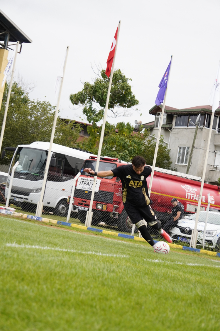 Yalova Futbol Kulübü, ligin 4.hafta mücadelesinde Fatsa Belediyespor’a deplasmanda 3-0 mağlup oldu.