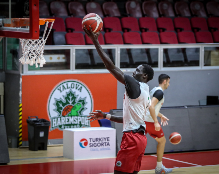 Yalova Haremspor, Gaziantep hazırlıkları tam gaz devam ediyor.