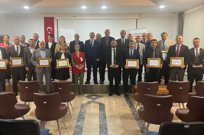 Yalova’ da Kan Bağışı Kampanyasında emeği geçenler ödüllendirildi