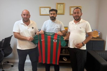 Yalovaspor’a SAT Turizm & Mimarlık & İnşaat’tan sponsorluk desteği