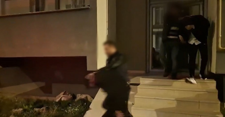 nitelikli dolandırıcılık, yasa dışı bahis, çevrim içi çocuk müstehcenliği ile tacizi ve Siber Güvenlik Kanununa muhalefet suçlarına yönelik operasyonlar gerçekleştirildi.