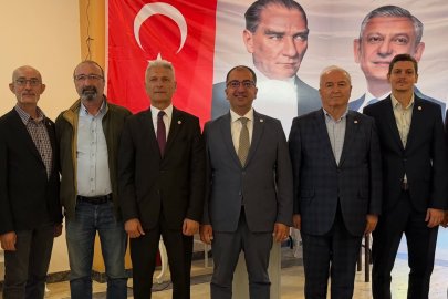 Yeni Parti Altınova Örgütü’nde kongre heyecanı yaşandı! Örgüt kararını verdi…