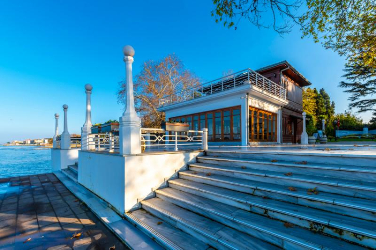 Yürüyen Köşk restorasyonu için gereken harcamayı İBB karşılayacak