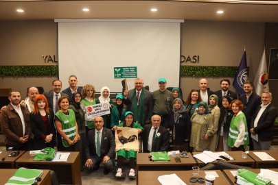 Yalova Belediye Meclisi’nde ‘Hayata Yeşil Işık Yak’ mesajı