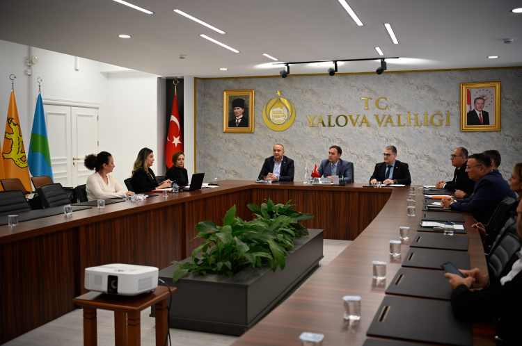Yalova’nın turizm potansiyelini artırmak, kentin tarihi ve doğal güzelliklerini ulusal ve uluslararası alanda daha geniş kitlelere duyurmak amacıyla yürütülen çalışmalar aralıksız sürdürülüyor