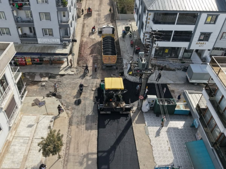 Yalova Belediye Başkanı Mehmet Gürel Yalova'da alt yapıyı güçlendirdiklerini söyledi.