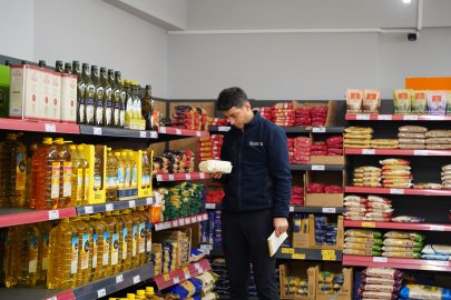 Kadıköy Zabıtası'ndan market denetimi