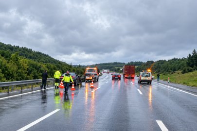 Yalova Otoyolda feci kaza!