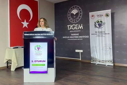 Yalovalı araştırmacılar Bağcılık Sempozyumuna katıldı