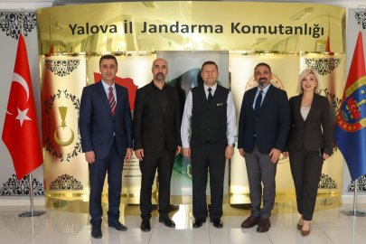 Uzmanlar Eğitim Kurumlarından Yalova İl Jandarma Komutanı Ercan Altın’a nezaket ziyareti