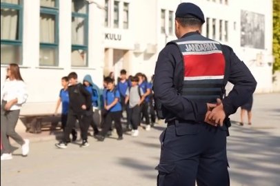 Yalova Valisi Dr. Ahmet Hamdi Usta’dan okul güvenliği mesajı!