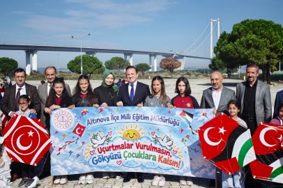 Altınova’da uçurtmalar Gazzeli çocuklar için havalandı