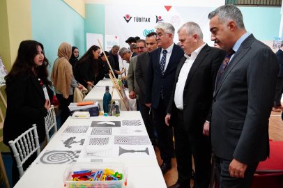 Yalova’da geleceğin bilim adamları projelerini sergiledi