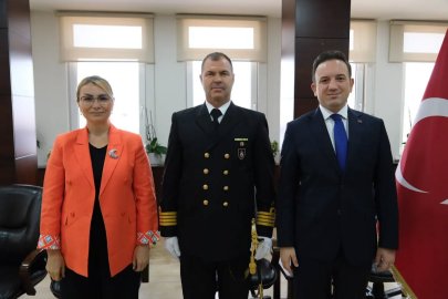Altınova’da Cumhuriyet Bayramı kutlandı
