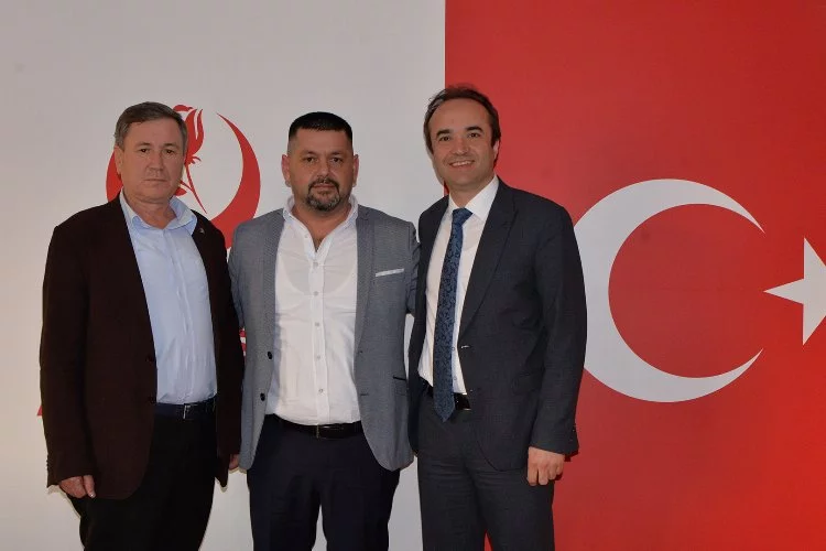 AK Parti Altınova Belediye Başkan adayı Regaip Ahmet Özyiğit'den BBP'ye ziyaret