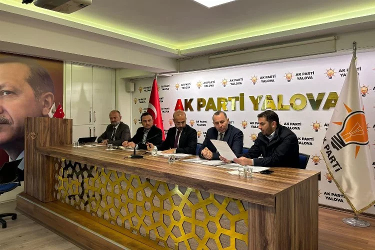 AK Parti Yalova Belediye Meclis Grup Toplantısı gerçekleştirildi
